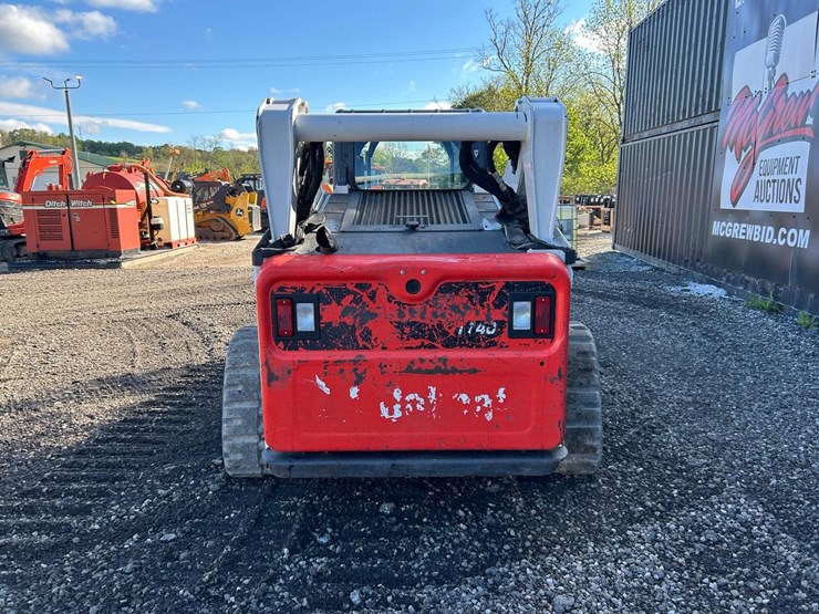 2023-bobcat-t740-image-3
