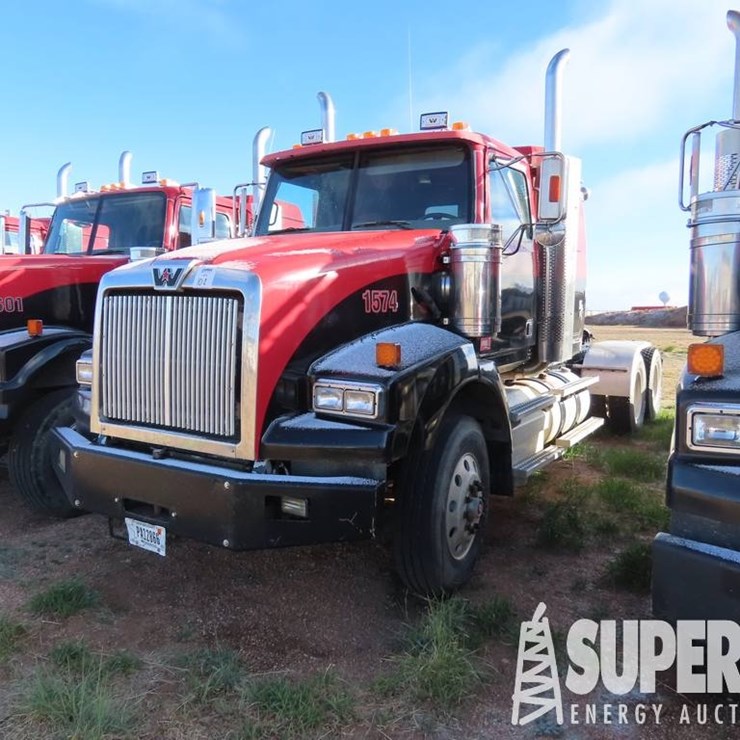 2012 WESTERN STAR 4900