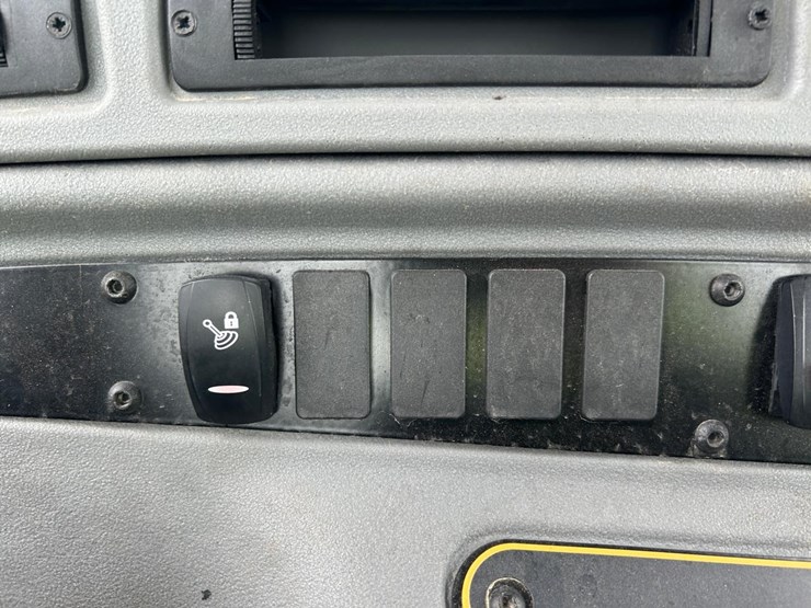 jcb-407-image-22