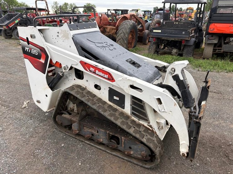 2018-bobcat-mt85-image-5