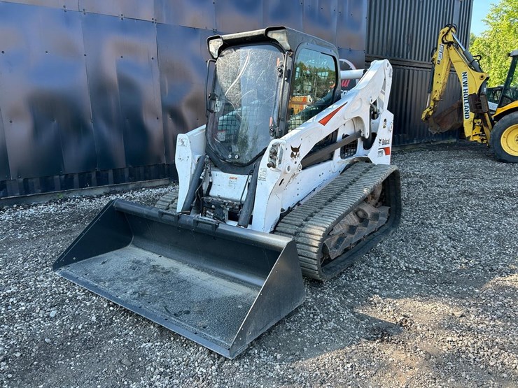 2021-bobcat-t770-image-8