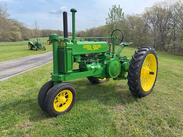 john-deere-a-image-1