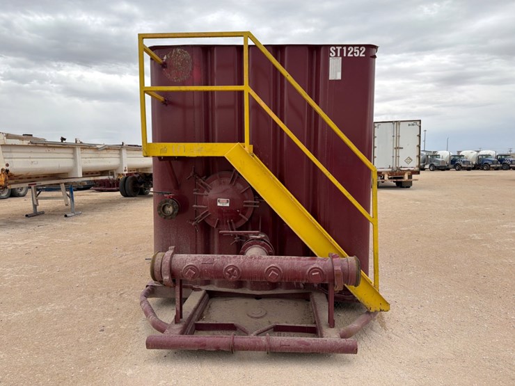 500bbl-wheeled-frac-tank-image-2