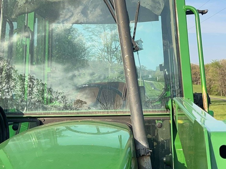 john-deere-5210-image-49