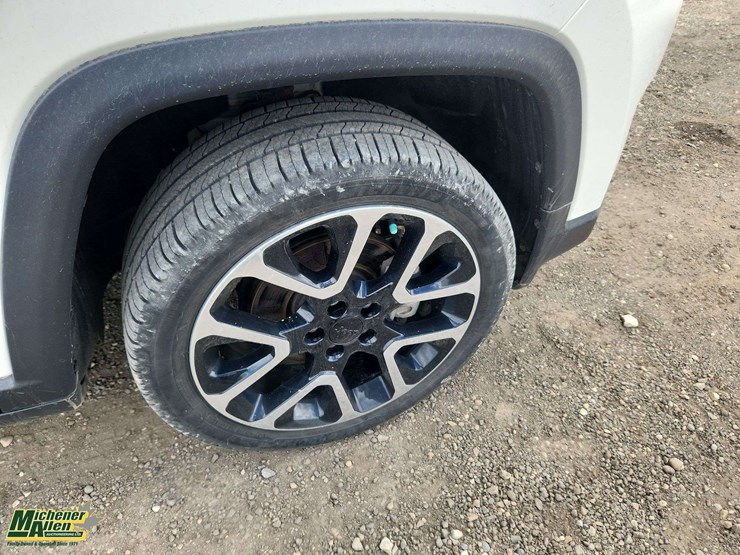 2018-jeep-compass-image-13