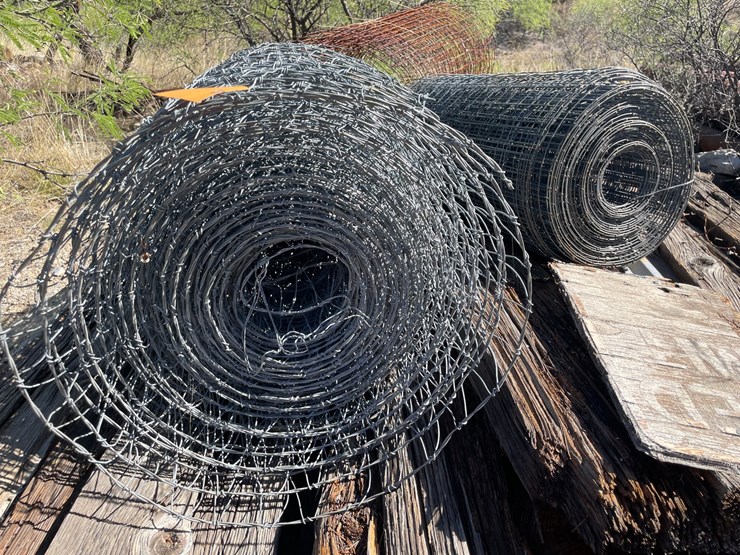 #1043-•-fencing-rolls-image-4