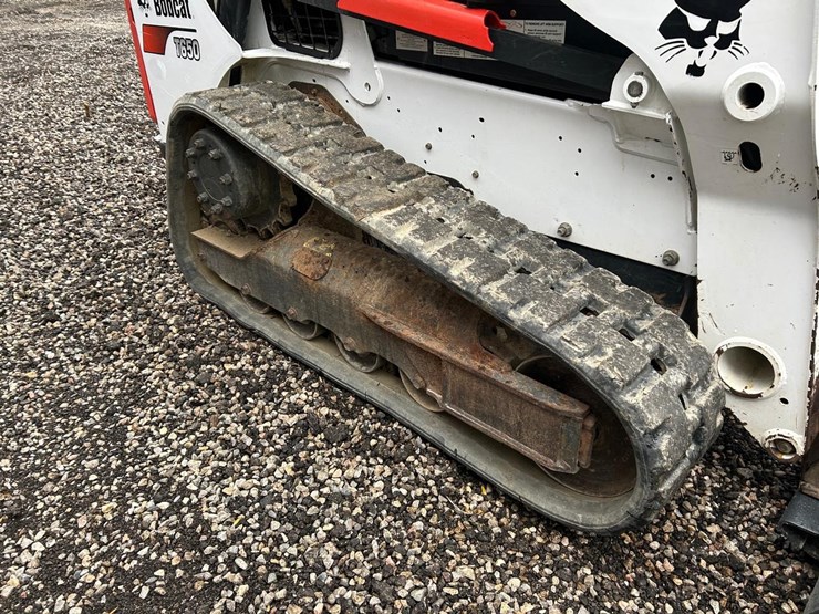 2017-bobcat-t650-image-12