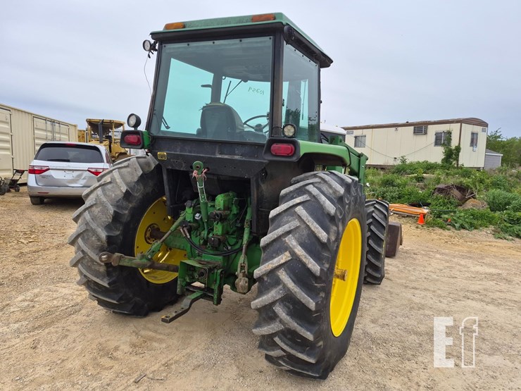 john-deere-4450-image-9