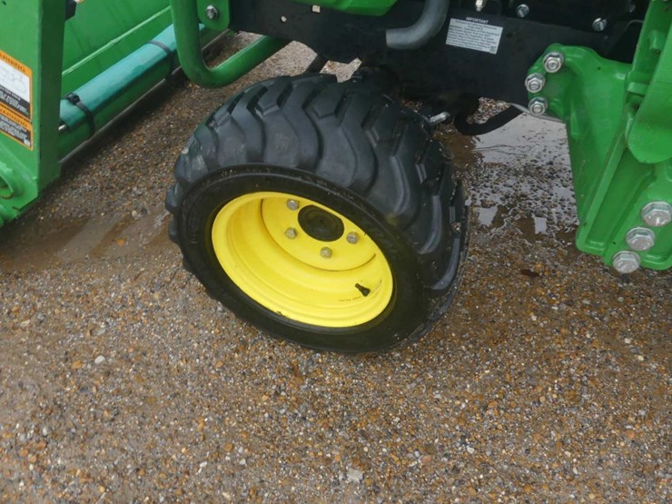 john-deere-1025r-image-7