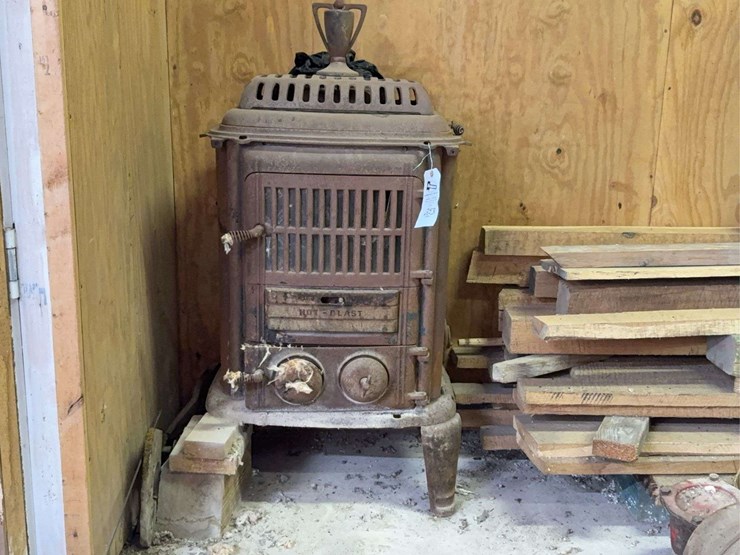 cast-iron-hot-blast-wood-burning-stove-image-1