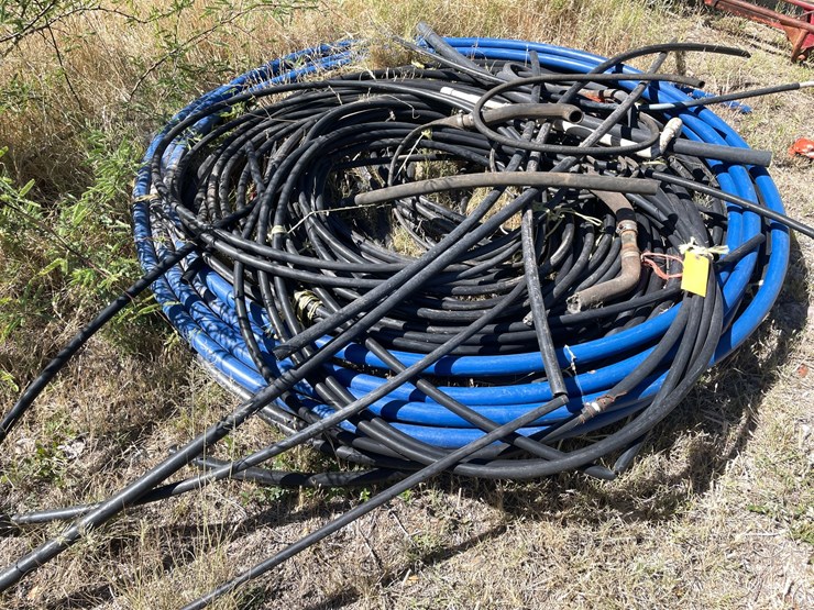 #1086-•-lot-of-plastic-hose-image-2