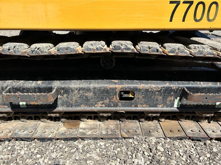 2022-caterpillar-308-cr-image-13