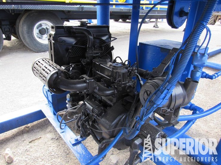 massey-ferguson-8-image-3