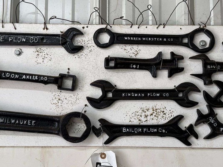 plow-company-wrench-collection-image-1