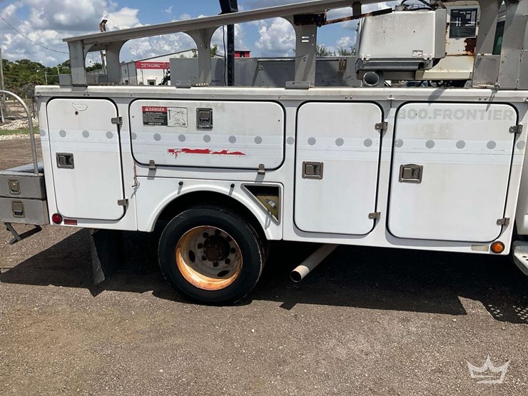 2005-gmc-c4500-versalift-tel29n-02-29ft.-insulated-bucket-truck-image-20
