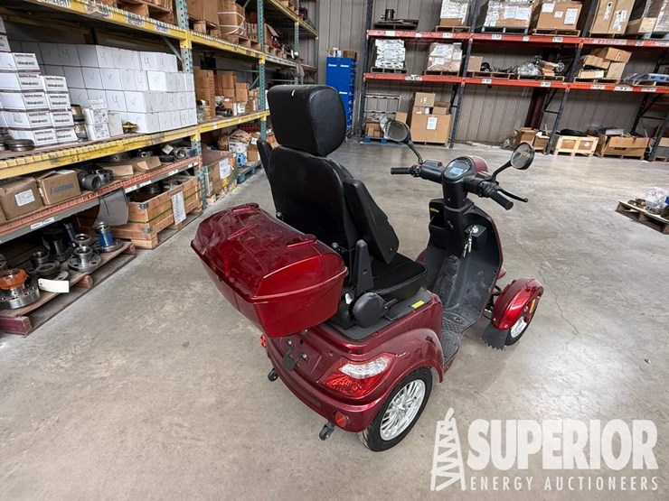 (13-15)-afd-4l-elec-mobility-scooter,-w/-charger-image-3