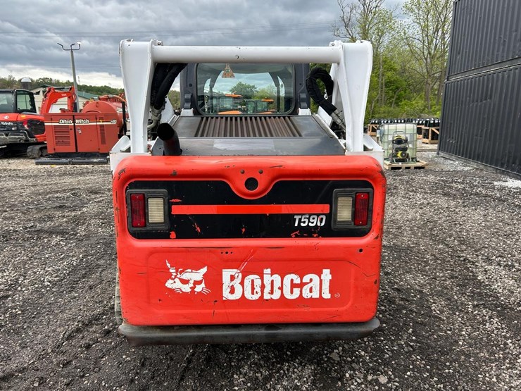 2019-bobcat-t590-image-3
