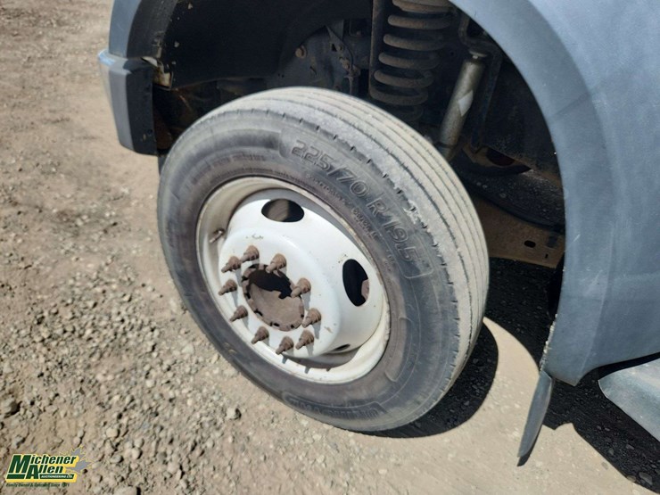 2008-ford-f450-image-10