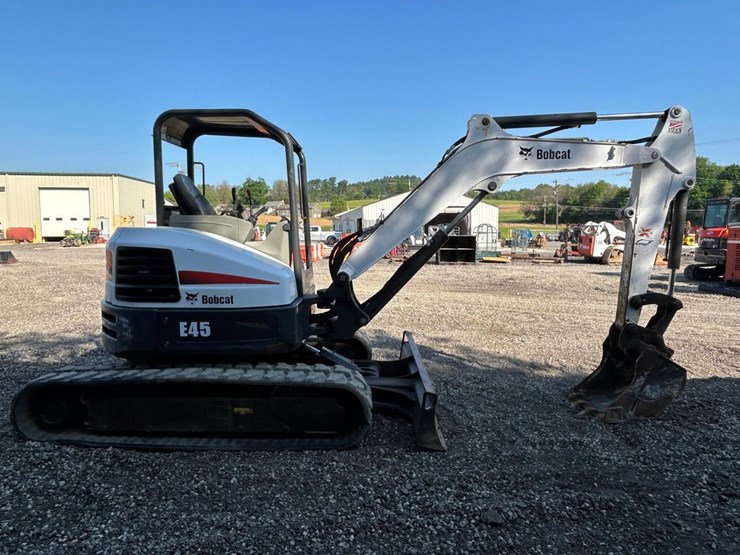 2015-bobcat-e45-image-5