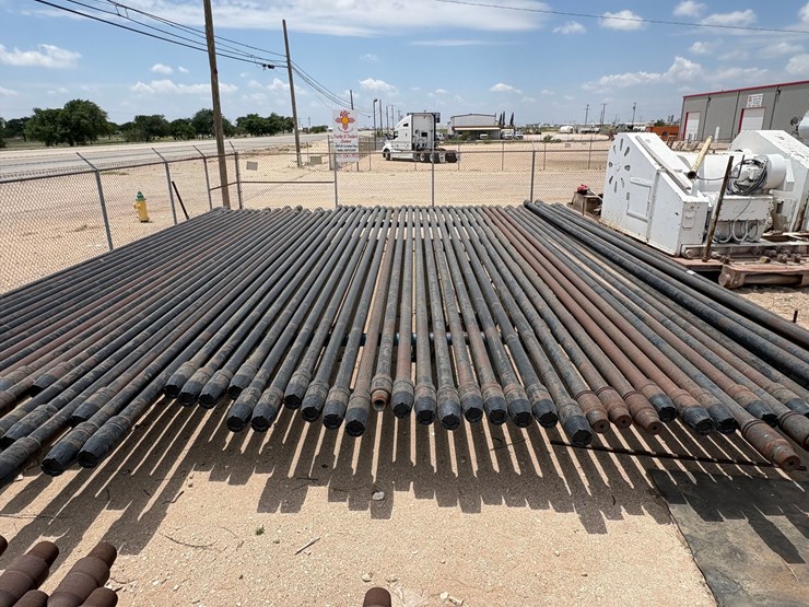 (1,798-ft-x-$)-(58-jts)-of-unused-4-1/2”-g105-drill-pipe-image-2