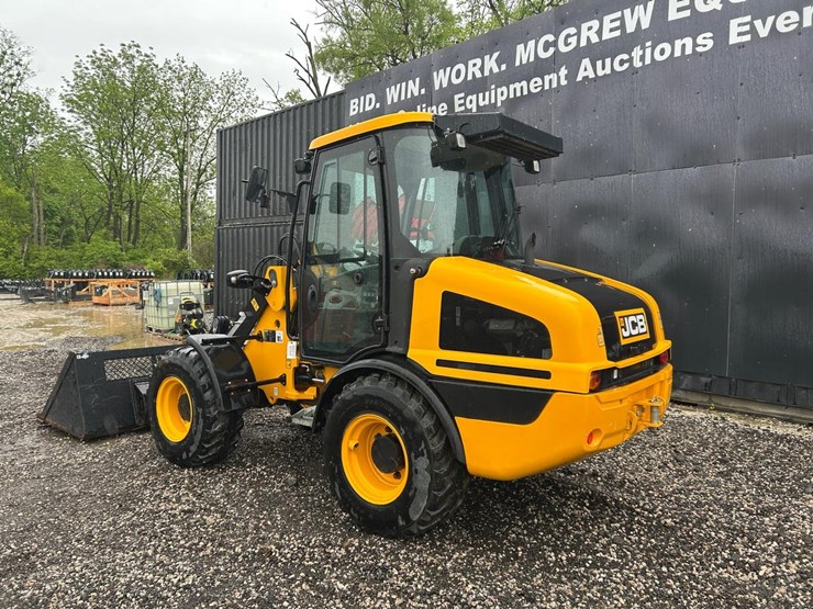 jcb-407-image-2