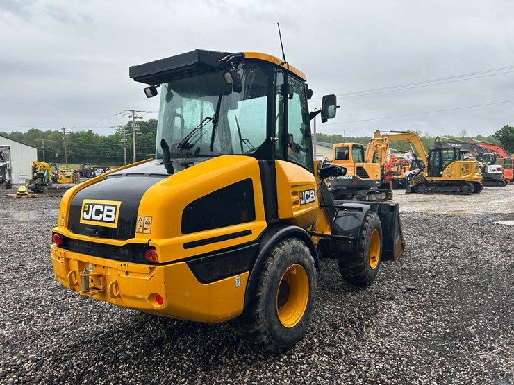 jcb-407-image-4