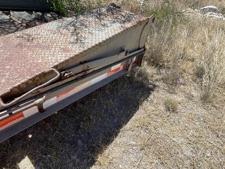 #952-•-2004-hillsboro-gooseneck-trailer-(has-az-title)-image-35