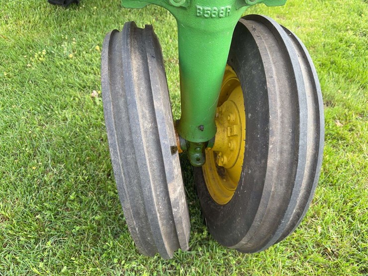 john-deere-b-image-18