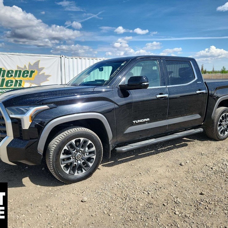 2023 TOYOTA TUNDRA