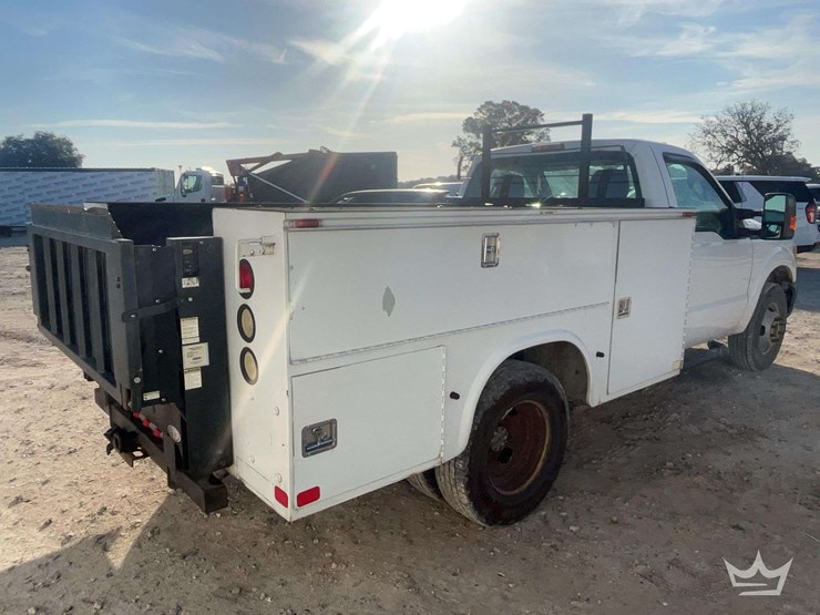 2014-ford-f350-image-3