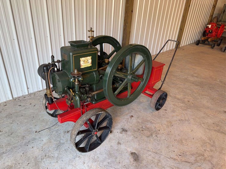 wisconsin-4-hp-side-shaft-engine-image-2