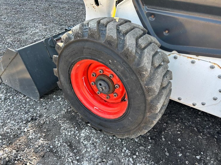 2020-bobcat-s76-image-16
