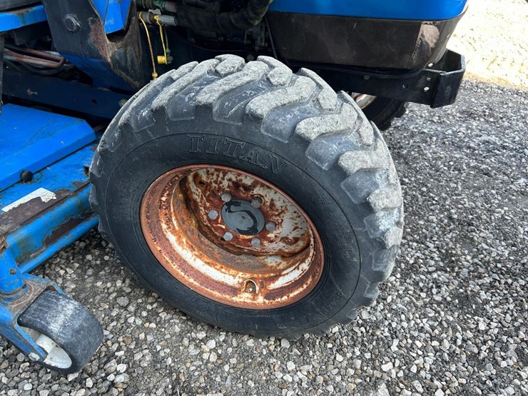 new-holland-tc40da-image-11