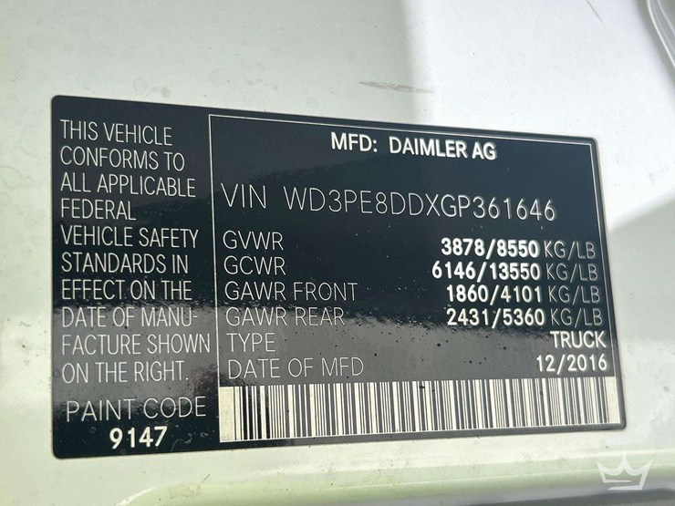 2016-mercedes-benz-sprinter-2500-image-5