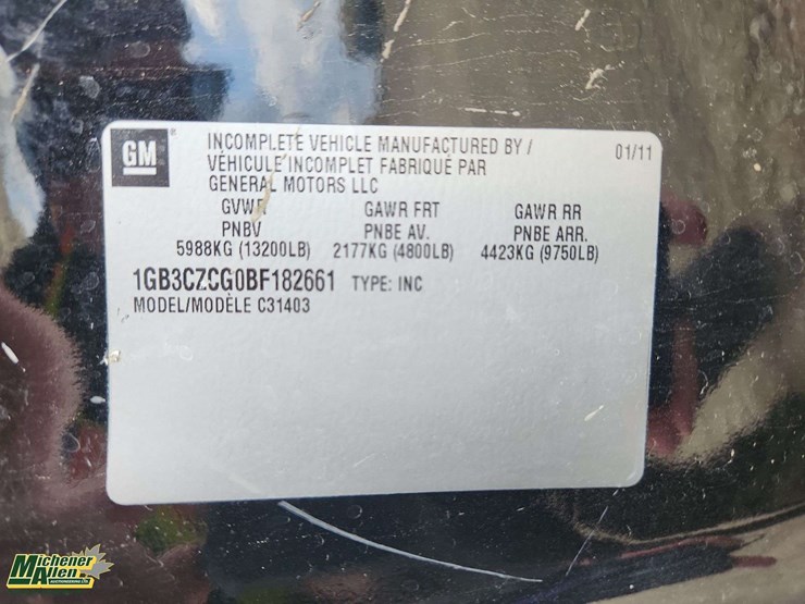 2011-chevrolet-silverado-3500-image-52
