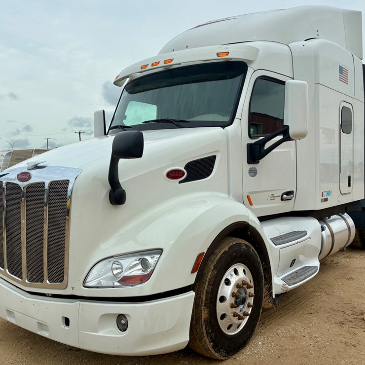 2019 PETERBILT 579