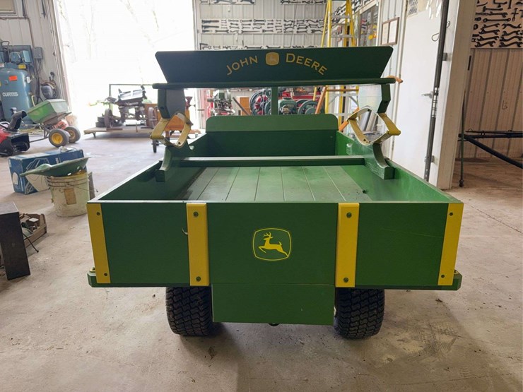 john-deere-style-pull-behind-wagon-image-5