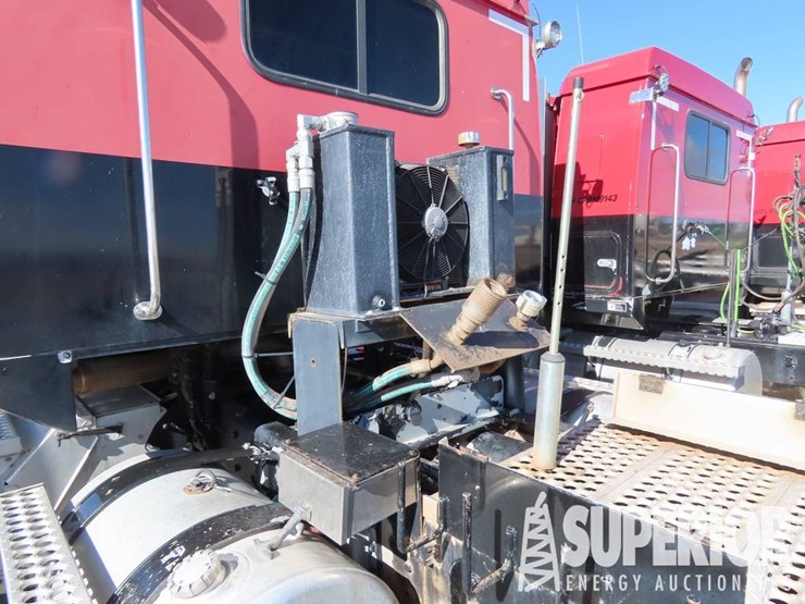 2015-western-star-4900-image-5