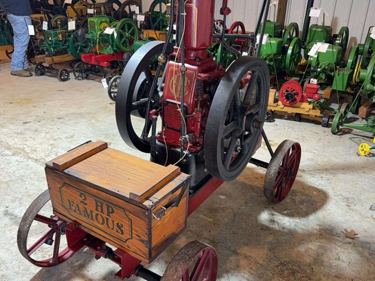international-harvester-famous-2hp-image-5