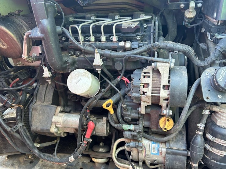 2018-bobcat-t650-image-15