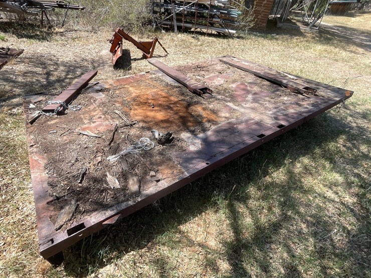 #1077-•-truck-flatbed-image-3