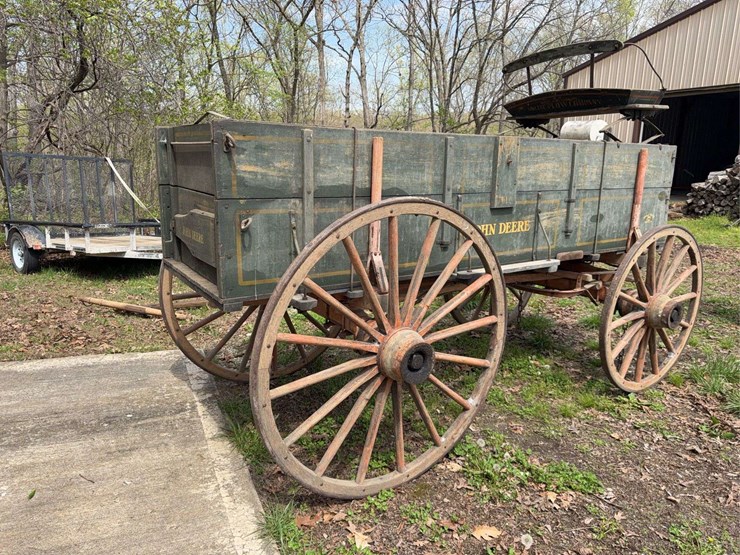 amazing-original-john-deere-wagon-image-3