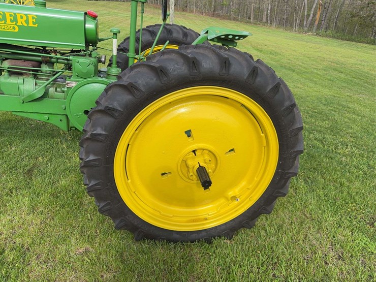john-deere-b-image-13