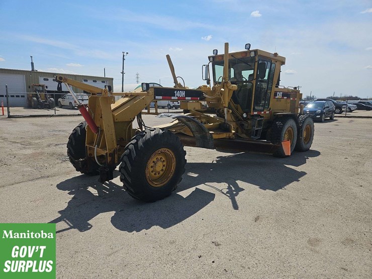 caterpillar-140h-image-1