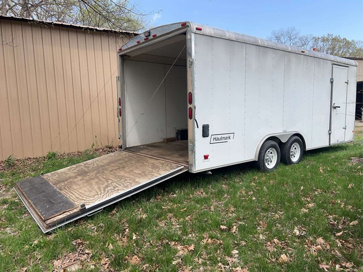 haulmark-20ft-enclosed-trailer-image-3