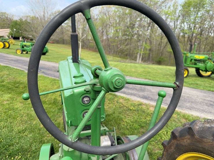 john-deere-h-image-43