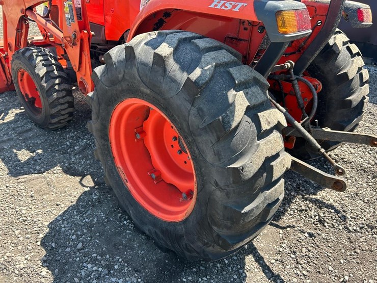 kubota-l4701-image-16