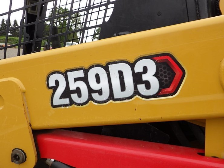 2021-caterpillar-259d3-image-23