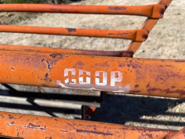 #1021-•-co-op-portable-cattle-loading-chute-image-5