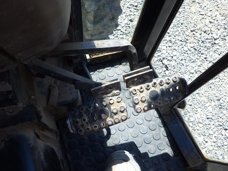 john-deere-5520n-image-36
